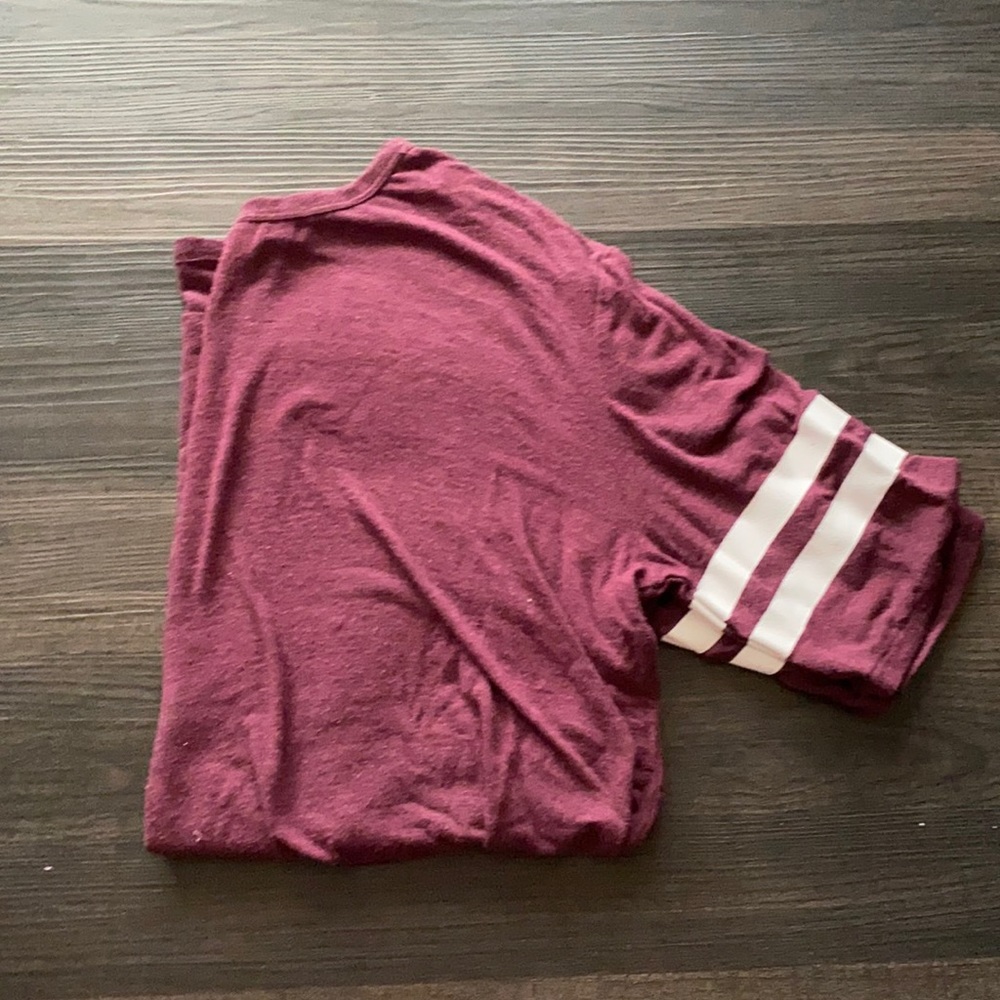 Magenta tee shirt